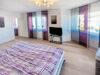 Wohn - und Geschäftshaus in bester Lage von Wermelskirchen ( Telegrafenstraße ) - 2. OG Schlafzimmer
